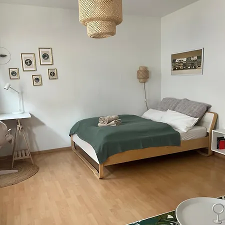 Gruenspecht Am Klein Venedig, Zentral Mit Balkon, Arbeitsplatz, Kueche, Badewanne Etc Apartment Erfurt
